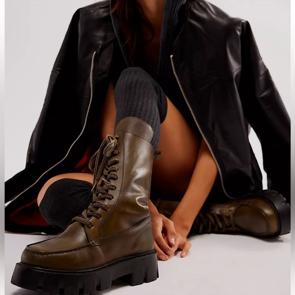 Free People Shoes - Free People Jones Lug Sole Lace Up Boots Green Size 9 NWOT